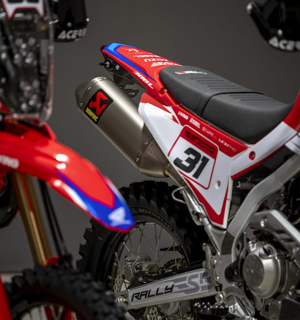 Honda-CRF300L-x-SBRally Asientos y escape