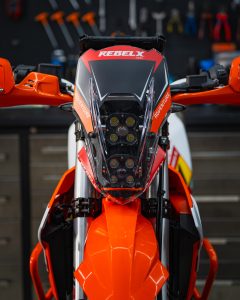 Ultralight-RebelX-KTM690-SBrally_Detalle-frontal