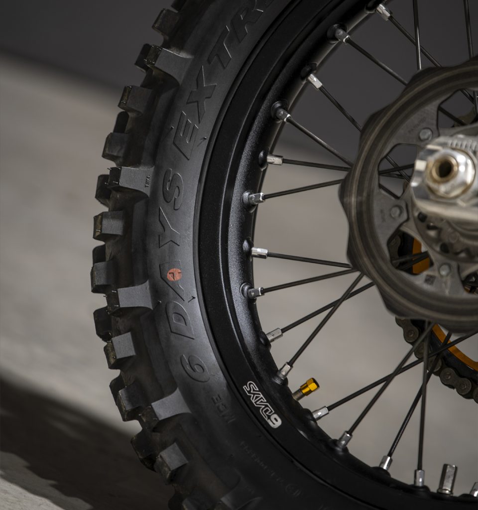 KTM-exc-500-6Days-x-SBRally neumáticos