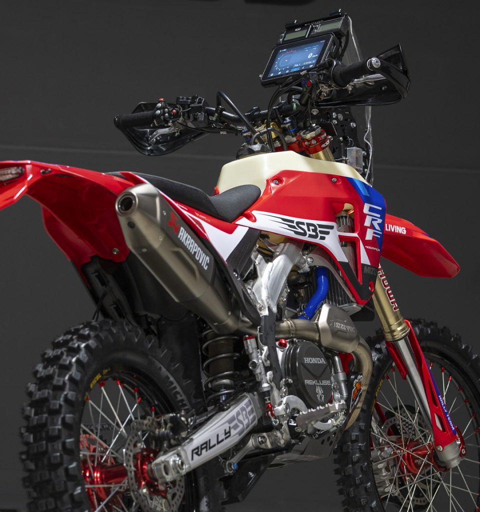 Honda-CRF-450-RX-SBRally_rear-view