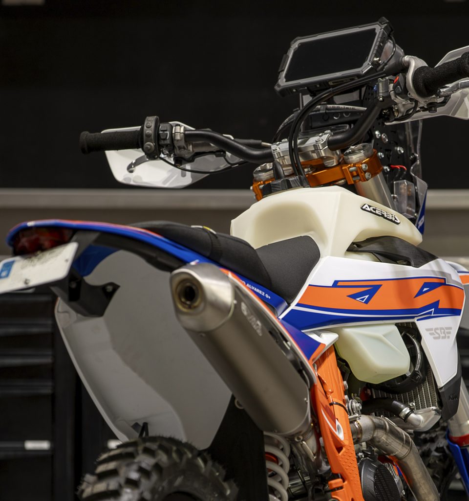 KTM-500-EXC-6Days-Italia-SBRally_Rear-view-CarpeIter