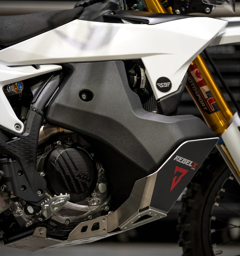 KTM-500-EXC-SBRally_Rebel-depósitos-21L-Lateral