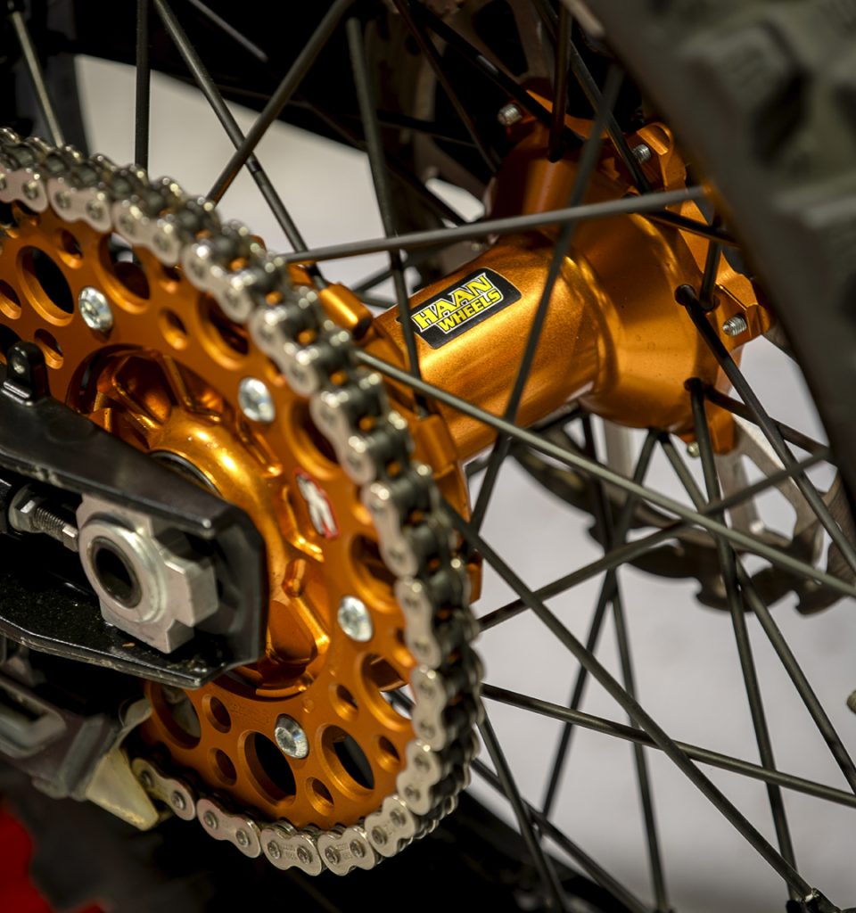 KTM-890-Adventure R-SBRally_Haan-Wheels-Rear-Motomaster-Disc