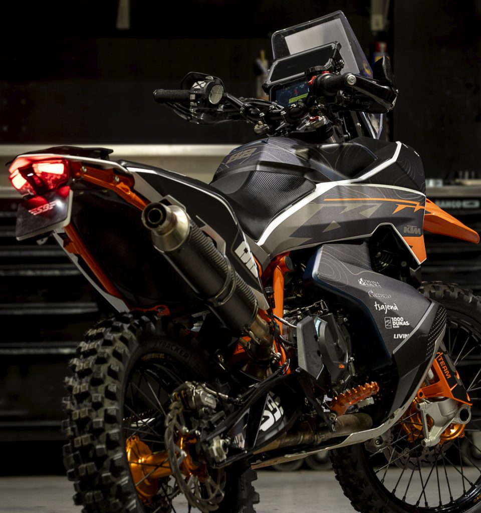 KTM-890-Adventure R-SBRally_Rear