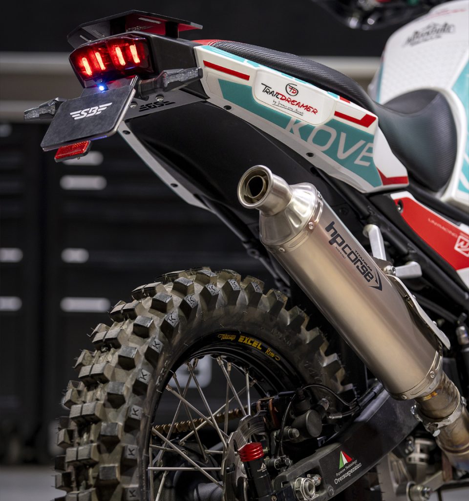 KOVE-XPRO-Custom-Build-TrailDreamer_SBRally_Vista-trasera