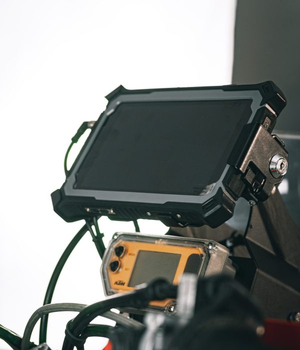 KTM SUPER ENDURO 950_-10-min